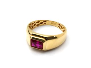 sello oro 18k con piedra con rubi