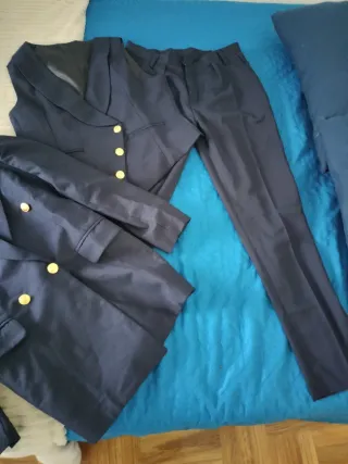 Traje de chaqueta,chaleco y pantalón azul mujer