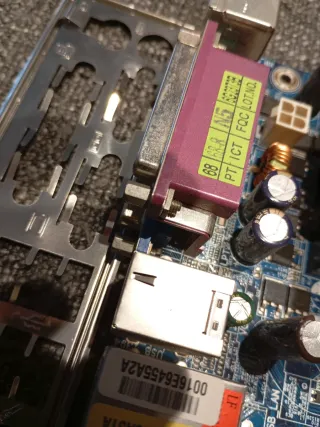 Placa Base Gigabyte GA-81945GMF-RH