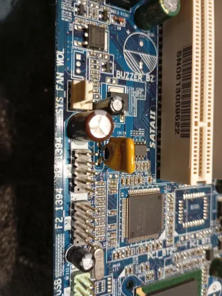 Placa Base Gigabyte GA-81945GMF-RH