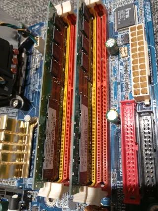 Placa Base Gigabyte GA-81945GMF-RH