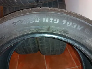 4 Neumáticos Kumho 235/50 R19 103V