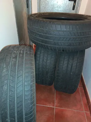 4 Neumáticos Kumho 235/50 R19 103V