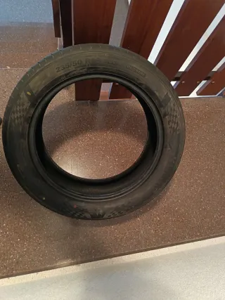 4 Neumáticos Kumho 235/50 R19 103V