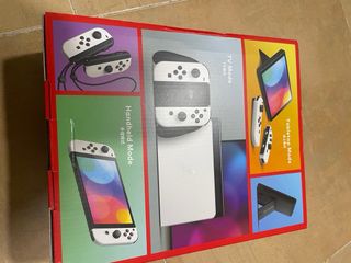 Nintendo Switch OLED Bianca