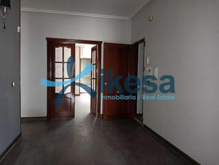 Piso en venta en Torreperogil