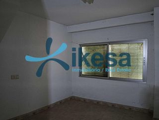 Chalet en venta en Alcaudete