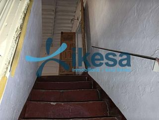 Chalet en venta en Alcaudete