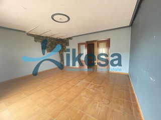 Piso en venta en Carolina (La)