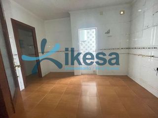 Piso en venta en Carolina (La)