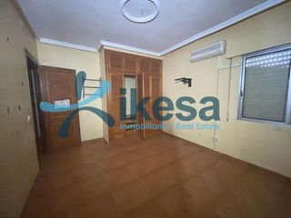 Piso en venta en Carolina (La)