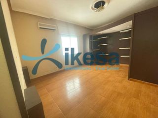 Piso en venta en Carolina (La)