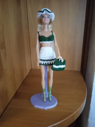 Traje Crochet Barbie Verde y Blanco