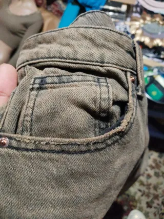 Pantalones vaqueros mujer.