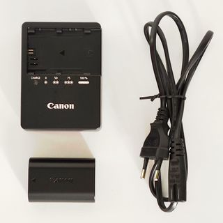 Lote Canon EOS 5D Mark II + Accesorios