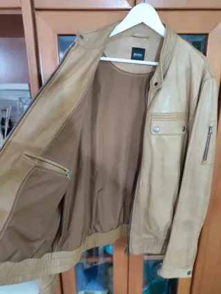 Cazadora Bomber Hugo Boss Beige