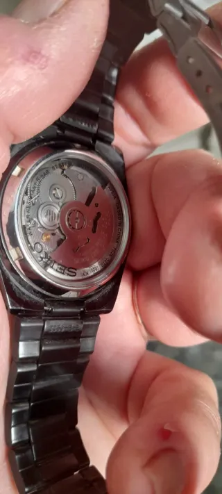 Reloj Seiko 5 Negro Automático