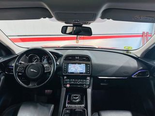 Jaguar F-Pace 3.0L TDV6 AWD Automatico RSport