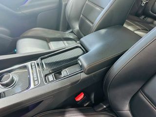 Jaguar F-Pace 3.0L TDV6 AWD Automatico RSport