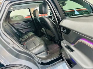 Jaguar F-Pace 3.0L TDV6 AWD Automatico RSport