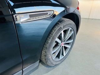 Jaguar F-Pace 3.0L TDV6 AWD Automatico RSport