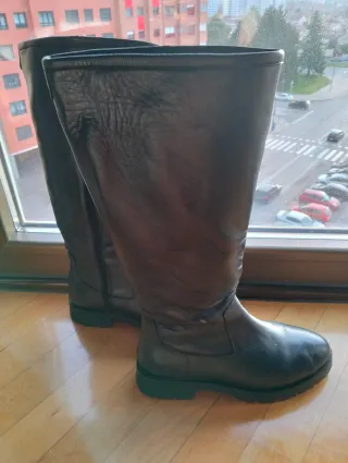 Botas de Piel Negras Talla 40