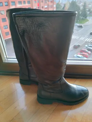 Botas de Piel Negras Talla 40