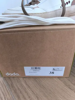 Zapatillas Dada Barefoot Blancas y Marrones