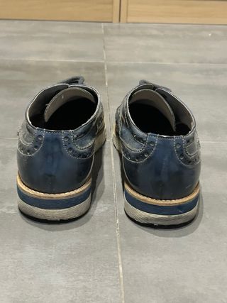 Scarpe inglesine blu e grigie