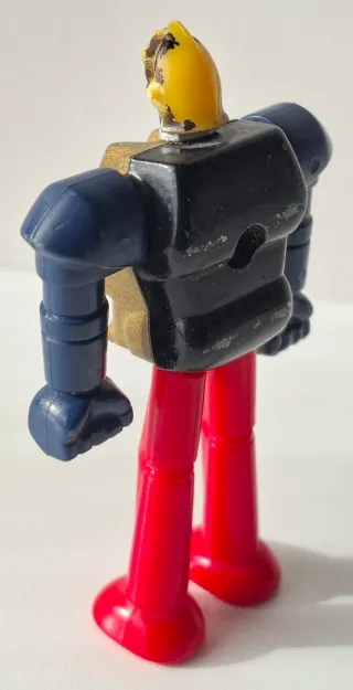 Robot vintage anni '70/'80 stile Mecha giapponese Mazinguer