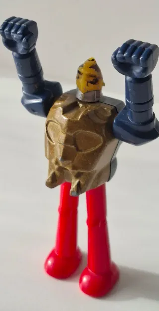 Robot vintage anni '70/'80 stile Mecha giapponese Mazinguer
