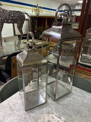 Faroles de metal y cristal plateado