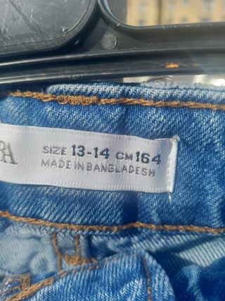 Falda vaquera con bolsillos