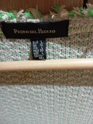 Chaqueta de mujer gris y verde