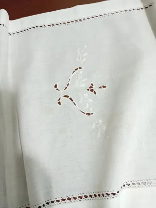 Tendina ricamata a mano 230x37 cm