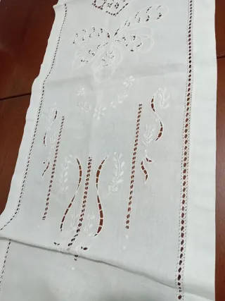 Tendina ricamata a mano 230x37 cm