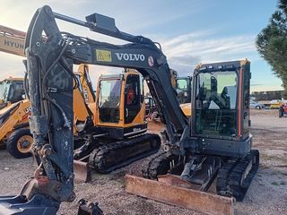 Mini Excavadora Volvo ECR 58 D