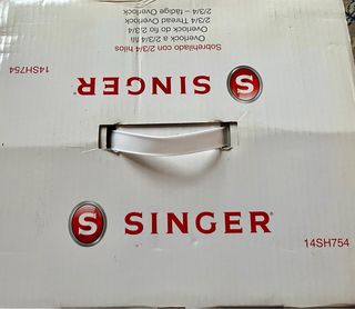 Remalladora Singer 14SH754