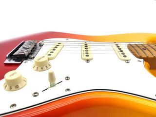 E1803777-0 Guitarra Eléctrica Fender Player Plus