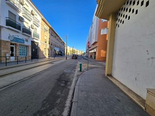 Local comercial en venta en La Banda - Campo de Fútbol en Chiclana de la Frontera