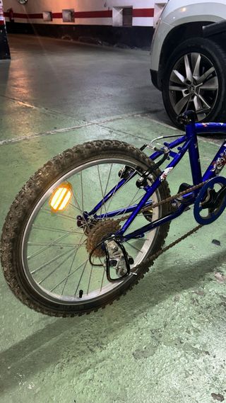 Bicicleta infantil Decathlon azul