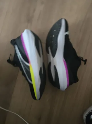 Zapatillas Puma Running Negras Multicolor