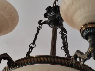 Lámpara de bronce y alabastro