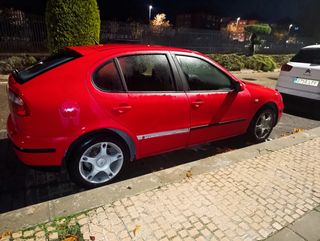 SEAT Leon 2003