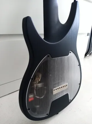 Guitarra Aristides 080R