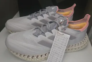 Adidas 4DFWD Talla 38 Nuevas