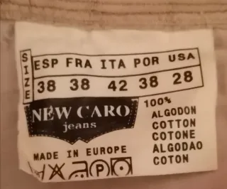 Pantalones tipo cargo pana beige talla 38. Algodón