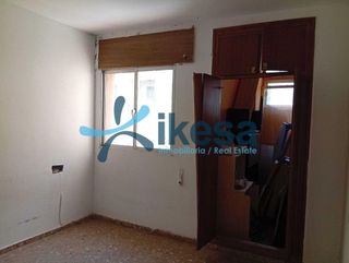 Piso en venta en El Puerto - Romanilla en Roquetas de Mar