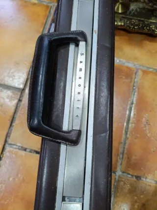 Maletín Samsonite Marrón