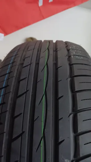 215/50 R17 95W COMFORSER CF710